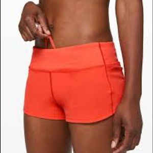Lululemon NWOT Orange Speed Up Short Size 8 🧡🧡🧡